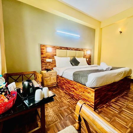 Hotel Kalinga Grand - Luxury Comfort !! Travellers Delight !! Budget Friendly !! Prime Location !! Guest Favourite Manāli Exteriör bild